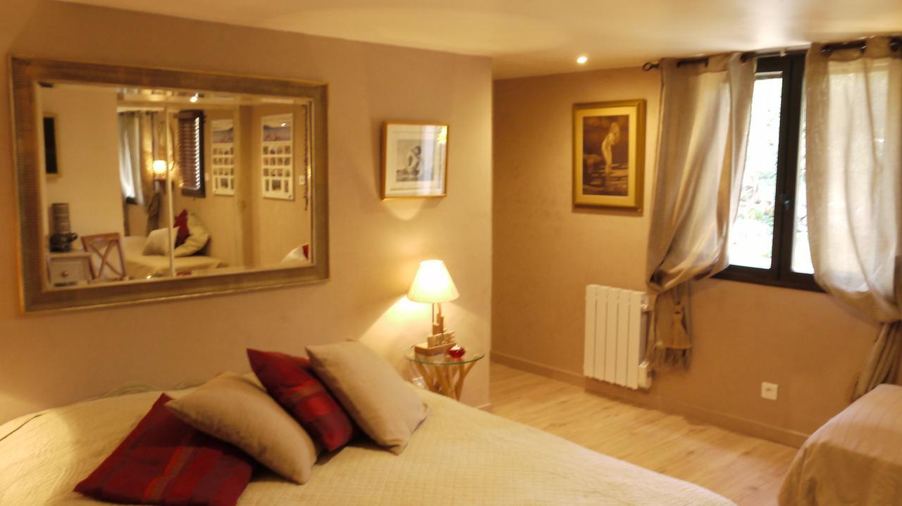 Longo Mai Bed & Breakfast Sillans-la Cascade Eksteriør bilde